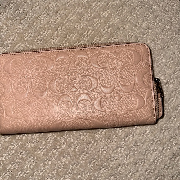 Coach wallet - Picture 2 of 3